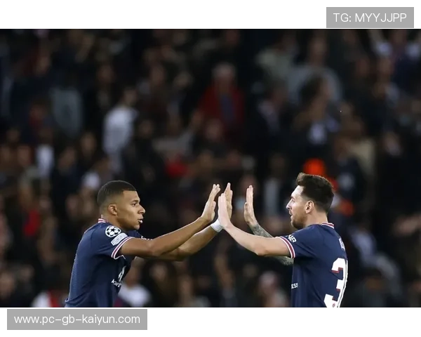 姆巴佩单挑门将挑射入网，巴黎轻松取胜